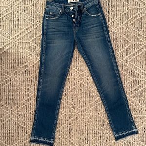 Amo Babe Jeans